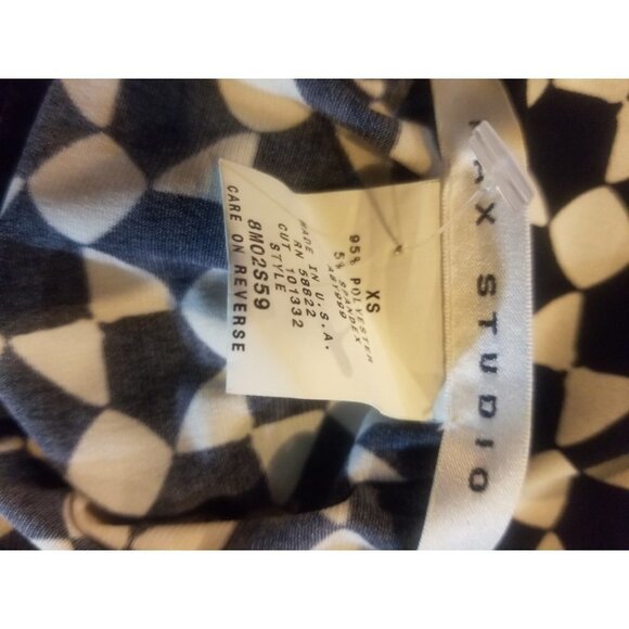 3/$25 Max Studio Size XS Black Off White Dress - Picture 6 of 6
